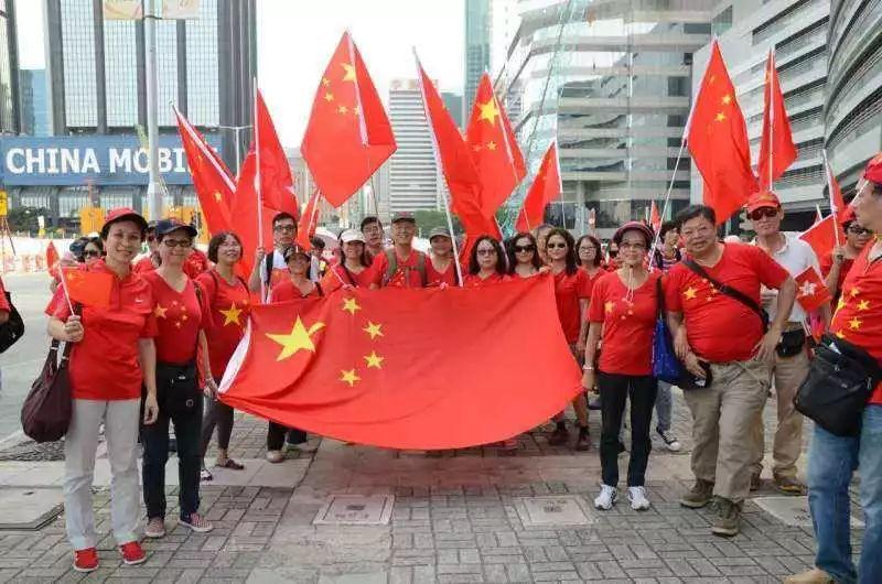 一骑红尘妃子笑，无人知是荔枝来，浅析奢华背后的大唐盛世